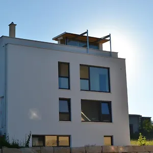 https://designerhaus-mit-dachterrasse.com-bavaria.com